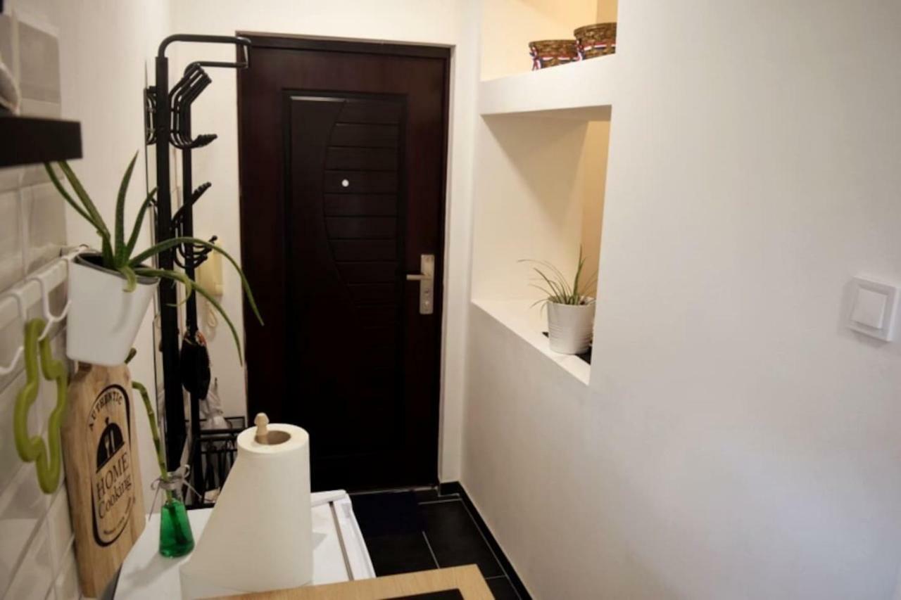 Vila Velebita, Sweet Cozy Appartement :) Zagreb Exterior foto